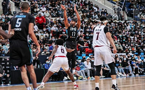 辛特力狂砍42分　富邦開季2連勝