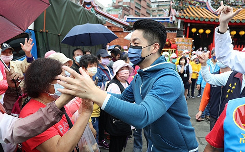 被陳時中酸當立委沒功能 蔣萬安反擊：他越來越不知所云　