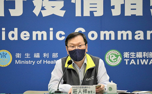 醫批「就醫障礙」讓台灣確診死亡率高?莊人祥秀數據:與40國相比台灣第4低