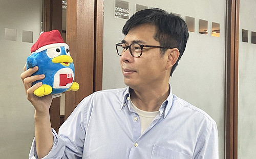 唐吉訶德要來高雄了! 陳其邁曝大立百貨千坪店鋪明年開幕