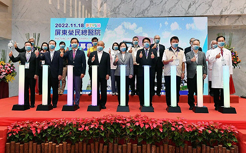 看醫院先看停車場！蘇揆談起首次視察屏東榮總的「故事」