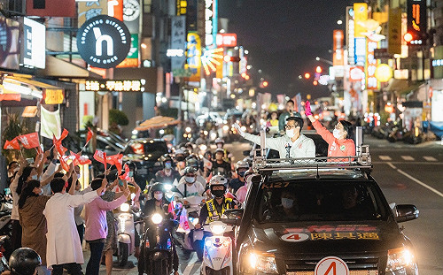 選情激戰跨越藍綠！ 陳其邁魅力橫掃左營藍營票倉