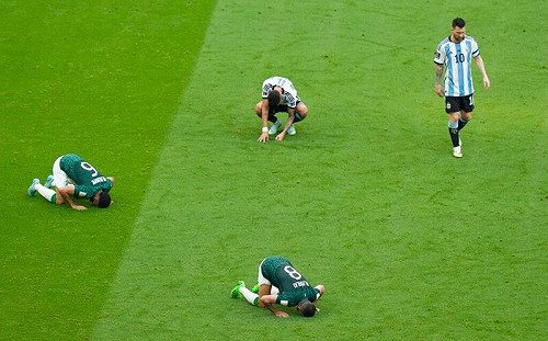 世足／阿根廷落敗！沙烏地阿拉伯球迷：梅西在哪裡？