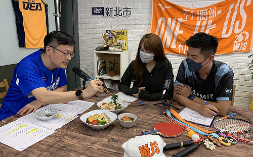 體壇颳籃球風  新北副發言人PK教育局長尬體能絕技  