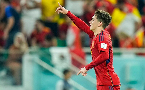 世足／西班牙掀起青春風暴　Gavi成隊史最年輕進球者