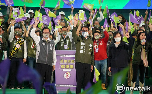 選前之夜挺鄭運鵬 蔡英文籲：一起為桃園再勇敢一次投下關鍵一票