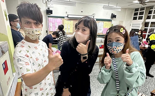 「米寶媽」敗選里長！蔡阿嘎揭：為喚醒大家重視政治