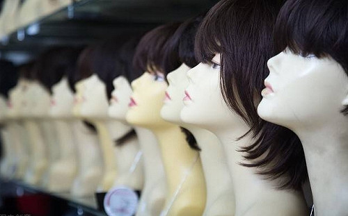 一畝玉米還敵不過一頭黑髮! 這裡產全球一半假髮 但也面臨「黑金」危機