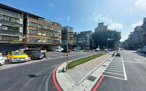 新北三重仁愛街煥然一新 土地活化再添一椿