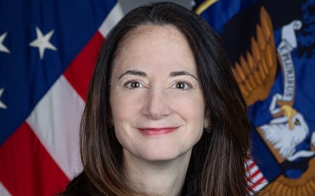 習近平堅拒西方疫苗  美情報總監：地位恐受抗爭影響