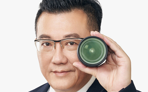 梁文傑開嗆國民黨黑道一天一問 網：要幾年才問完