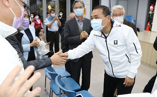 蘆洲感恩茶會又被拱選2024 侯友宜:靜心好好做事、心存感激向前走