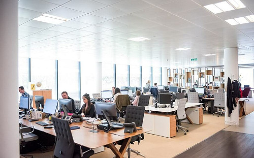 西班牙啟動兩年計畫 企業試行縮短工時不減薪