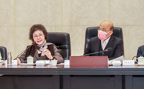 監察院長陳菊率監委巡察政院 建議檢討修正64項法規