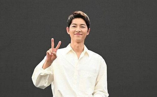 離婚宋慧喬3年半！宋仲基驚喜認愛