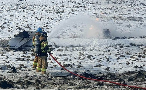 (影)南韓KA-1輕型攻擊機墜機 2飛行員成功逃生