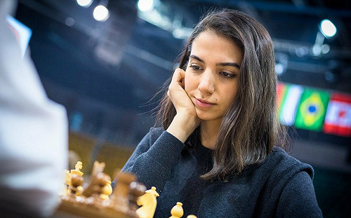 不懼恐怖政權! 伊朗女棋士海外比賽「未戴頭巾」 疑聲援國內抗議