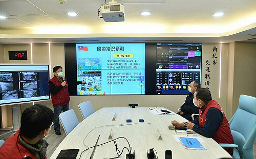 關心元旦交通疏運 侯友宜籲民眾多搭乘大眾運輸