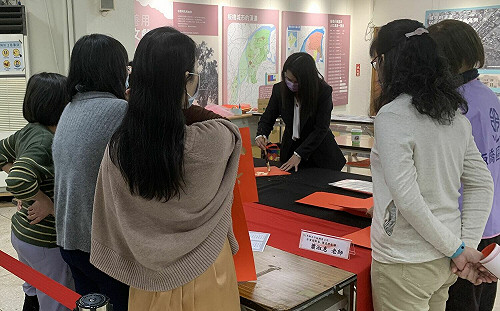 板橋區公所1/10-12舉辦「癸卯迎新春‧揮毫贈春聯」