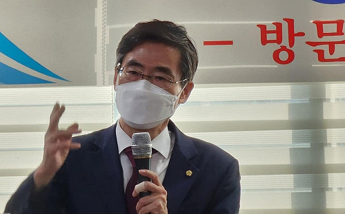 趙慶泰發文反擊「竄訪」說 要求中國政府別干涉他國內政