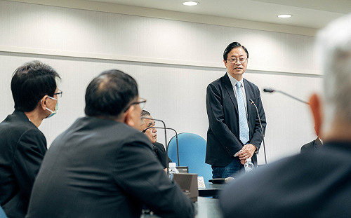 6篇子報告抄襲！農委會認定張善政研究案侵權：將向宏碁追償計畫經費