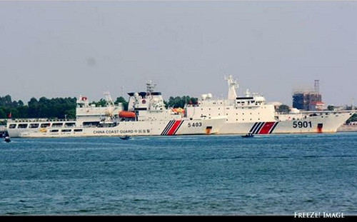 不忍了! 中國海警船滯留爭議富饒海域 印尼派機、艦就近監視