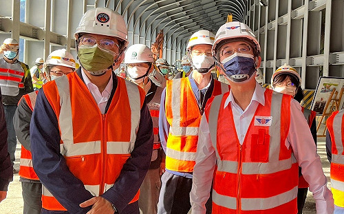 蘇花坍方！今日海上疏運「331人次、169輛車」 王國材：視需求增人力