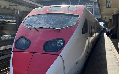 不滿為國營事業最低薪！台鐵產工提3大訴求1/17赴交通部抗議