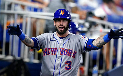 大都會豪灑1.1億 綁住主力捕手兩年