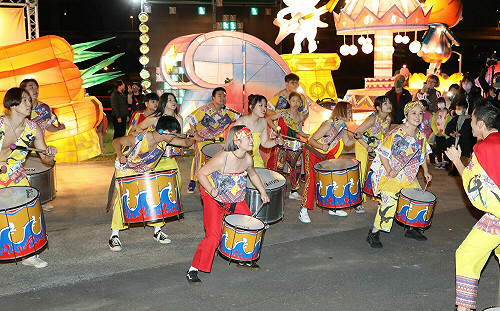 新北燈會巧虎家族好想兔人偶見面會接力演出