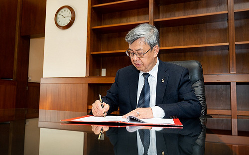 正式上工！陳建仁自比牧羊人：要善體民意 充滿羊群的氣息