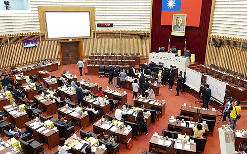 駁公督盟「藍綠惡鬥」批評 高市議會：有失公允、令人遺憾