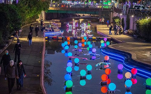 新北新莊「EyE 在中港」睛彩光雕 2/10盛大開展 