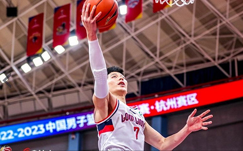 豪神降臨！林書豪加盟鋼鐵人記者會