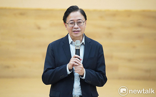 協助土耳其震災救援 張善政捐一個月薪水