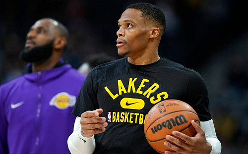 威少不該被稱為是「更衣室吸血鬼」