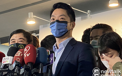 柯文哲燈會站最角落遭爆觀傳局安排 蔣萬安仍跳針稱「尊重中央」 