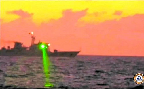 美國力挺菲律賓控訴中國雷射攻擊 中官媒嗆: 高度「戰略自私」做法