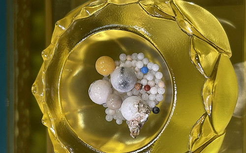 長年修持功德  佛光山證實星雲法師燒出無數舍利子