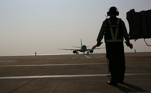 加開班機！金門機場仍4百人濃霧受困  網嘆：明年不敢報名馬拉松了