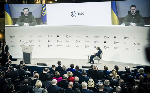 (影)慕尼黑安全會議演說嗆俄必敗 澤連斯基：巨人歌利亞今年將倒下!