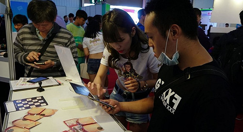 Indie Game風潮席捲大台中 PS VR恐怖遊戲吸引玩家排隊體驗