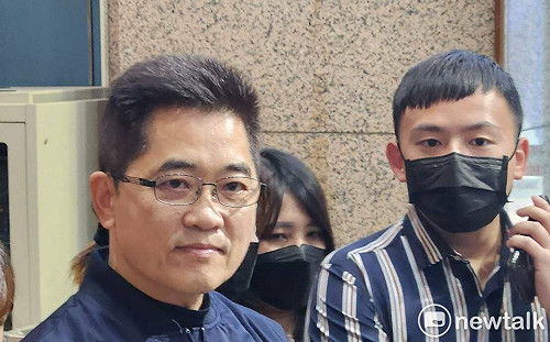 柯要藍綠立法院長參選人去溝通 國民黨：內部要再討論一下　