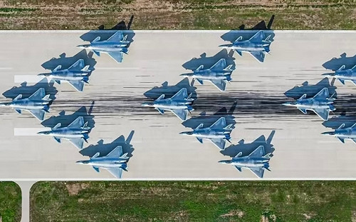 3天就生產1架殲-20! 年產量突破100已達「機等人」 直逼洛馬F-35交付量