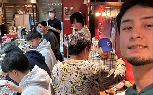 學長肚子餓！達比修請學弟吃拉麵