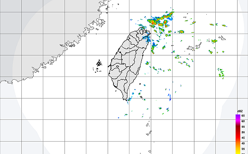 東偶雨中南部日夜溫差大 桃園至彰化沿海刮強風