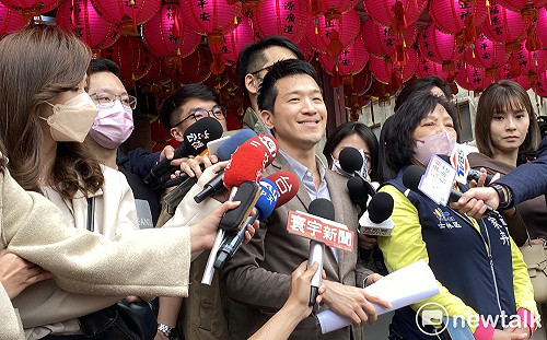 王世堅違反誠信條款挑戰 何志偉喊「尊重」：誠信是做人最基本的標準