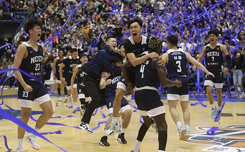 UBA政大男籃3連霸 游艾喆連2天扮英雄獲選MVP