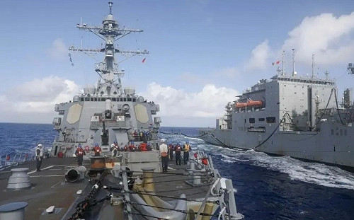 遭美軍二次打臉還不夠! 陸媒自嗨: 解放軍在南海9艦艇圍堵3美艦