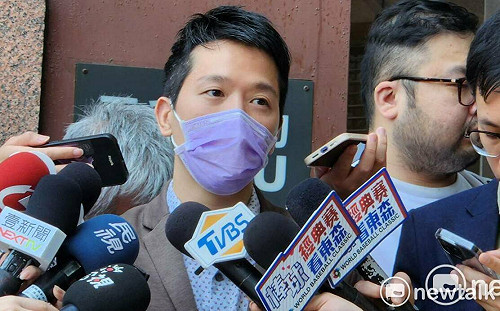 #MeToo風暴延燒! 何志偉遭控肢體性騷  手臂寫下電話「記得來找我」